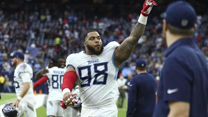 Will Family Ties Split Up Simmons, Titans?