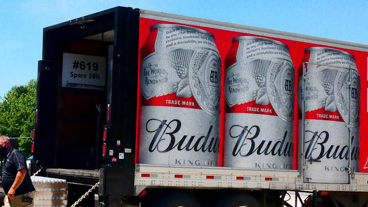 Anheuser-Busch Won’t Renew Exclusive Deal for Super Bowl Ads, per Report Anheuser-Busch Won’t Renew Exclusive Deal for Super Bowl Ads, per Report