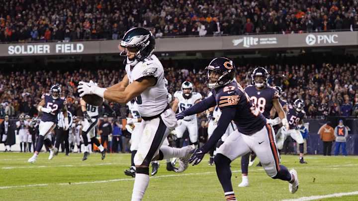 Could a Former Eagles WR Help the Phillies in Centerfield? Could a Former Eagles WR Help the Phillies in Centerfield?