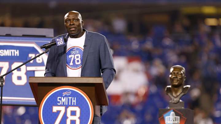 Bruce Smith Says 'No Beef' Between Him and Tony Boselli Following Hall of Fame Comments