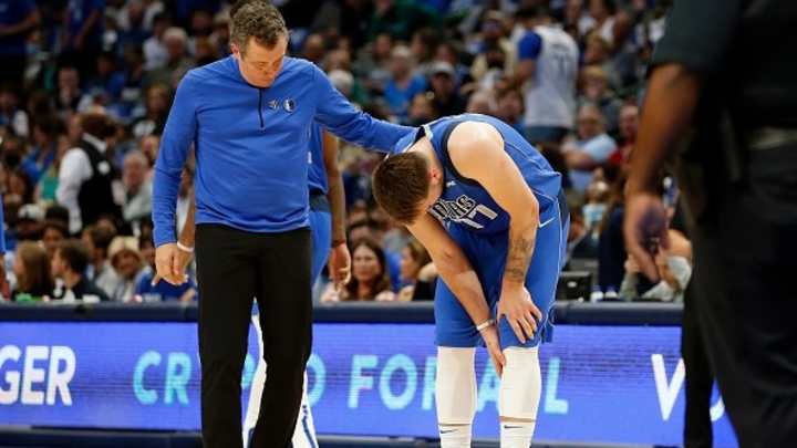 Doctor is In: How Casey Smith Can Maximize Mavs’ Christian Wood Doctor is In: How Casey Smith Can Maximize Mavs’ Christian Wood