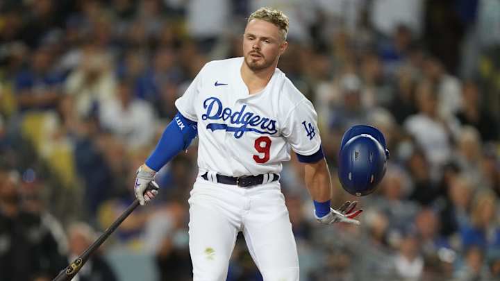 Dodgers Fans React To Yet Another Extra-Innings Loss