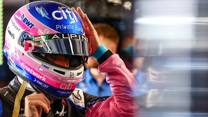 Alonso and Vettel take the headlines in wet FP3 session