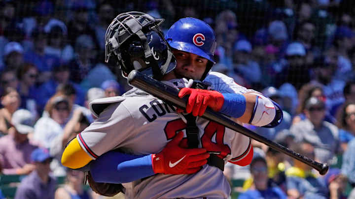 William, Willson Contreras Embrace During First Game Against Each Other