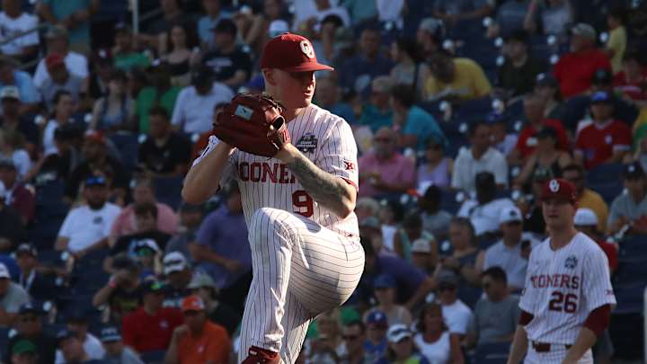 Oklahoma's Cade Horton Earns National Honors Oklahoma's Cade Horton Earns National Honors