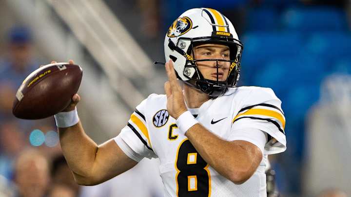 Indiana Quarterback Connor Bazelak to Participate in Manning Passing Academy