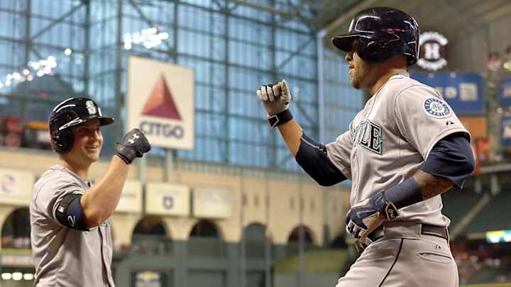 Dodgers Add Former Seattle Mariners Outfielder to Active Roster