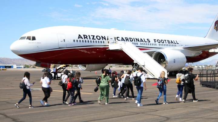 Cardinals Help Send Students on Washington, D.C. Trip Cardinals Help Send Students on Washington, D.C. Trip