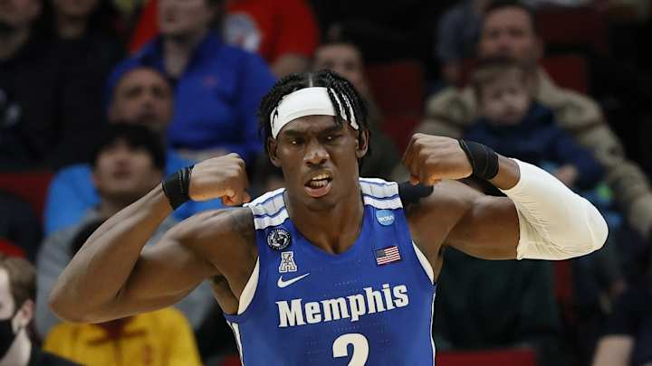 BREAKING: Charlotte Hornets Draft C Jalen Duren BREAKING: Charlotte Hornets Draft C Jalen Duren
