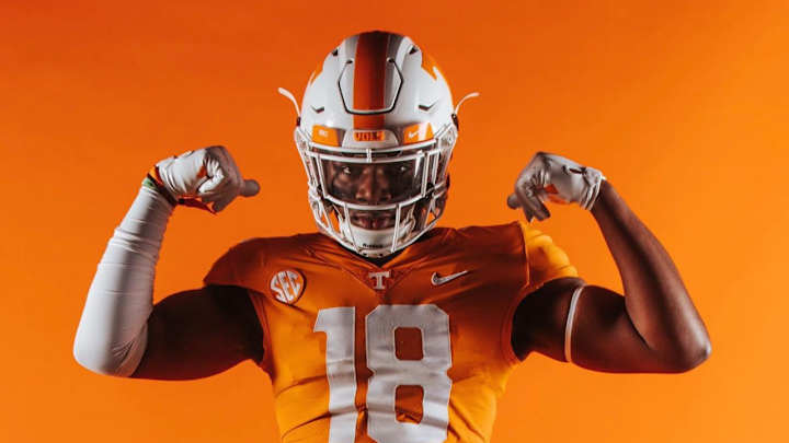 DL Target Weathersby Feels Like A 'Priority' During Rocky Top Official Visit