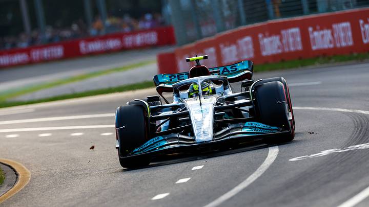 Toto Wolff insists "it's too early to discuss 2024" with Hamilton