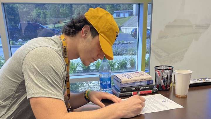 Freshmen Faces: TE Will Dixon Bio, Evaluation + Projected Role