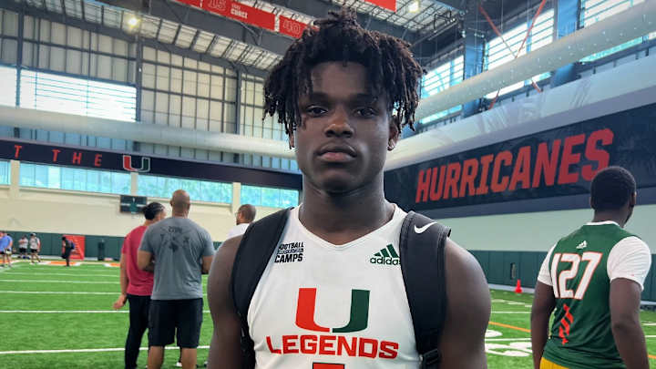 ST. Thomas Wide Receiver Chance Robinson Commits to Miami