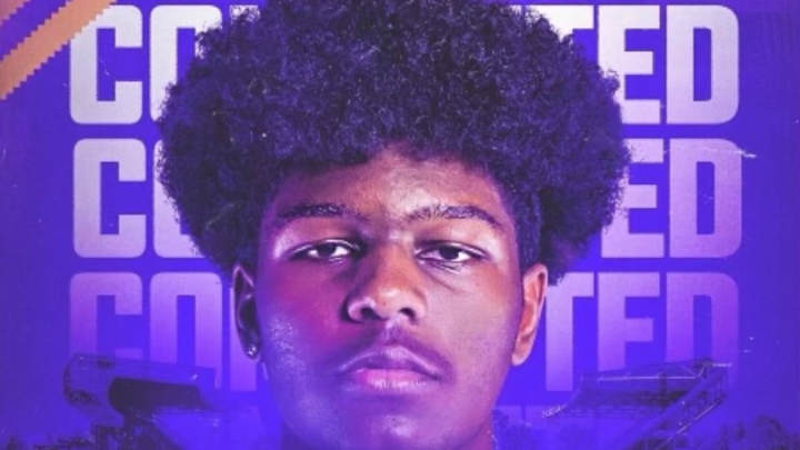 In the Heat of Recruiting, UW Pulls On a Jackett In the Heat of Recruiting, UW Pulls On a Jackett