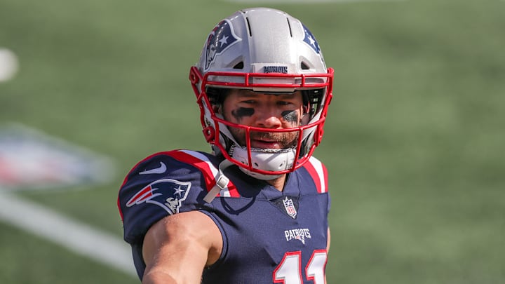 Julian Edelman Names His Top Three Wide Receivers in the NFL