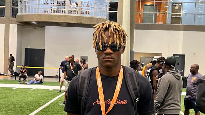 Elite ATH KJ Bolden Enjoys Latest Visit to Tennessee Elite ATH KJ Bolden Enjoys Latest Visit to Tennessee