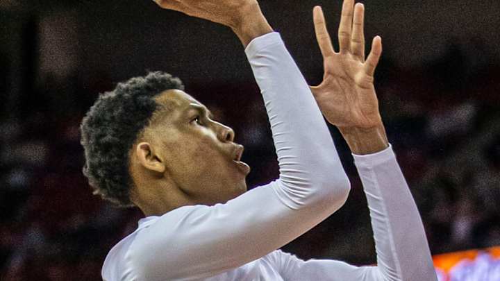 Wisconsin basketball offers in-state prospects Kai Rogers and Davion Hannah