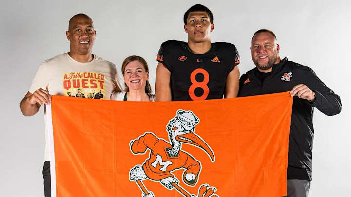 Miami Hurricanes Ink Top TE Commit Riley Williams