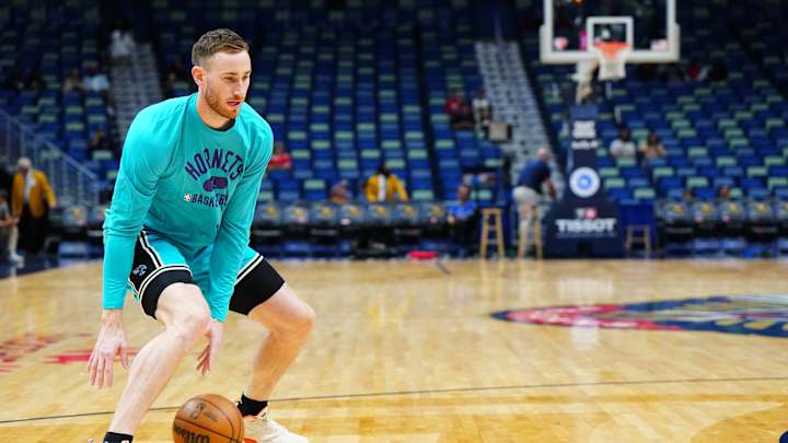 Should the Hornets Still Look to Trade Gordon Hayward?