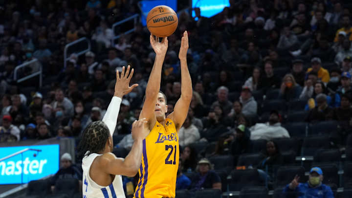 Cole Swider Shooting Lights Out For Lakers in NBA Summer League