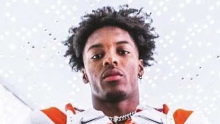 Top Five + Decision Date Released for 2023 WR Carmelo Taylor