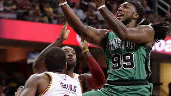 T.J. Warren Signs with Nets; Free Agency, Trade Options Left for Mavs: Kyrie Irving & More