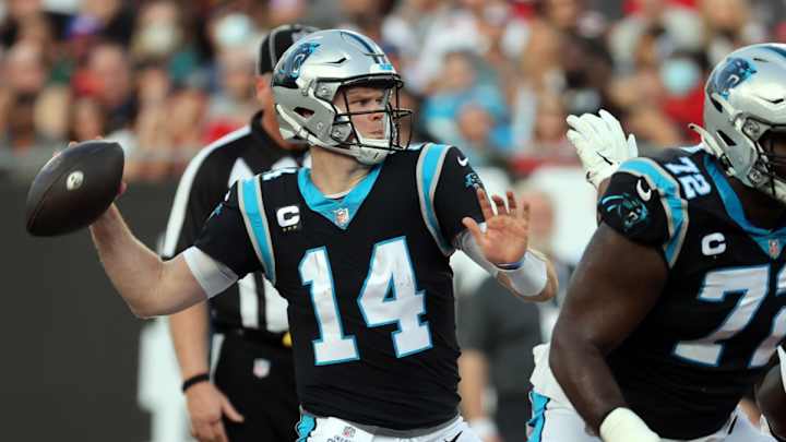 Pros and Cons of Lions Trading for QB Sam Darnold Pros and Cons of Lions Trading for QB Sam Darnold