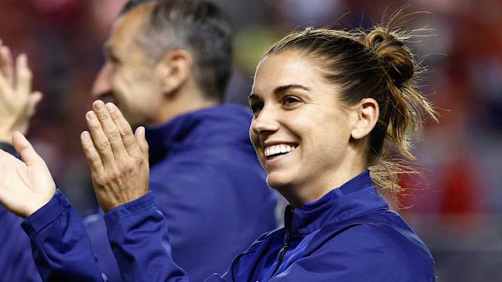 Alex Morgan Gifts Young USWNT Fan Signed Jersey After He Went Viral