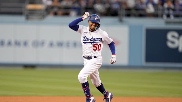 Dodgers: Watch Mookie Betts' Incredible Home Run Swing in Slow-Motion