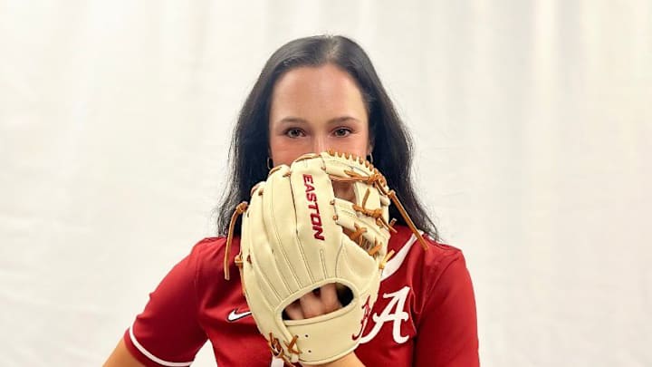Alabama Softball Lands OF Faith Hensley from Transfer Portal
