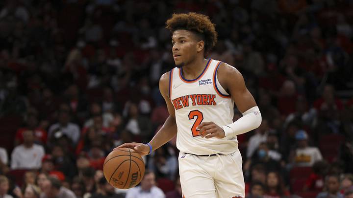 Deuce Heats Up Against the Bulls