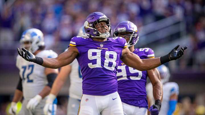 NFC North Roundtable: D.J. Wonnum and One Player Who Will Disappoint on Each Team NFC North Roundtable: D.J. Wonnum and One Player Who Will Disappoint on Each Team