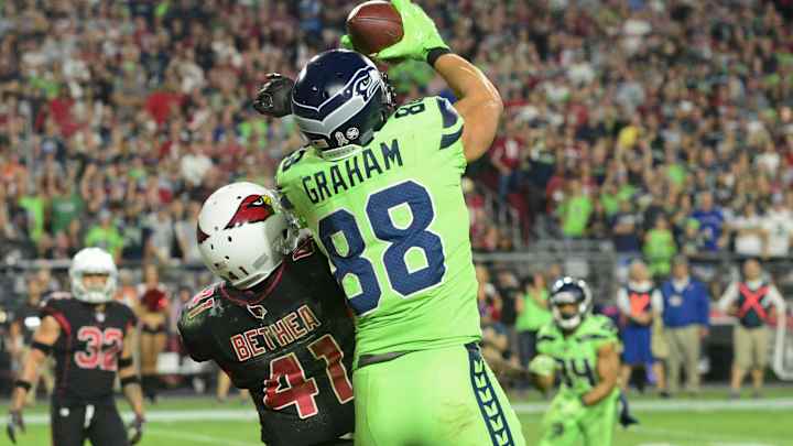 Seahawks Ex Jimmy Graham Injured & Scarred in Car Accident Seahawks Ex Jimmy Graham Injured & Scarred in Car Accident
