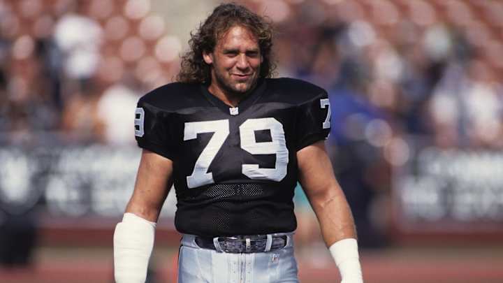 DT Golic Fit Right in With Raiders