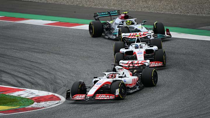 Guenther Steiner: One shouldn't conclude Ferrari tells us what to do