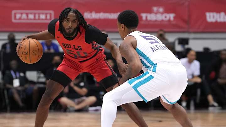 Bulls Cruise Past Hornets in Summer League Matchup Bulls Cruise Past Hornets in Summer League Matchup