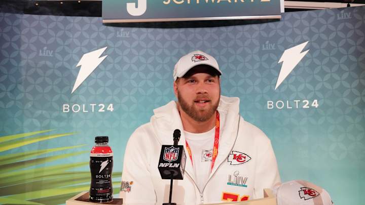 Former Cal Star Mitchell Schwartz Officially Announces His Retirement Former Cal Star Mitchell Schwartz Officially Announces His Retirement