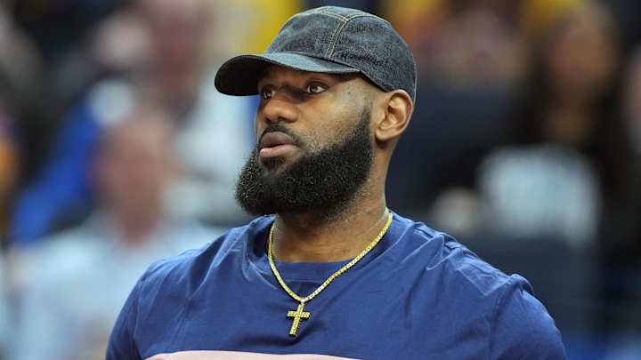 LeBron James to Play in Drew League for First Time Since 2011, per Report