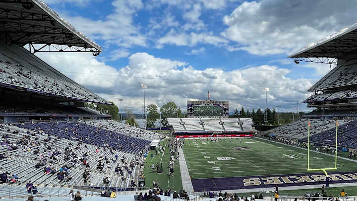 One Man's Longstanding Opinion of Husky Stadium