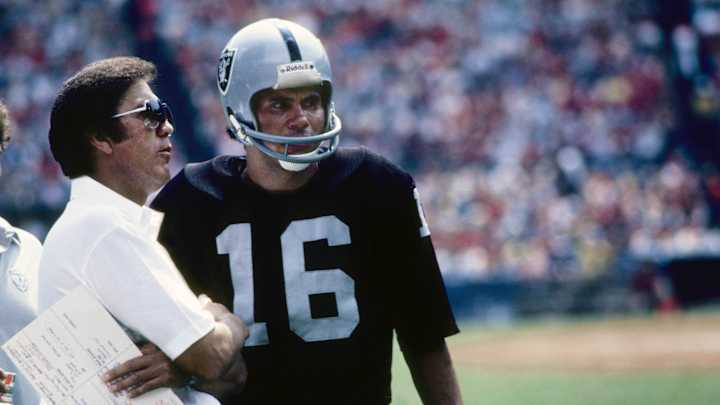 Raiders' Icon Jim Plunkett Had a Double Ring to Him