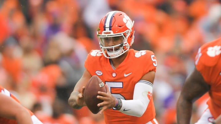 Should Jets’ Scouts Be Looking at Clemson QB D.J. Uiagalelei?