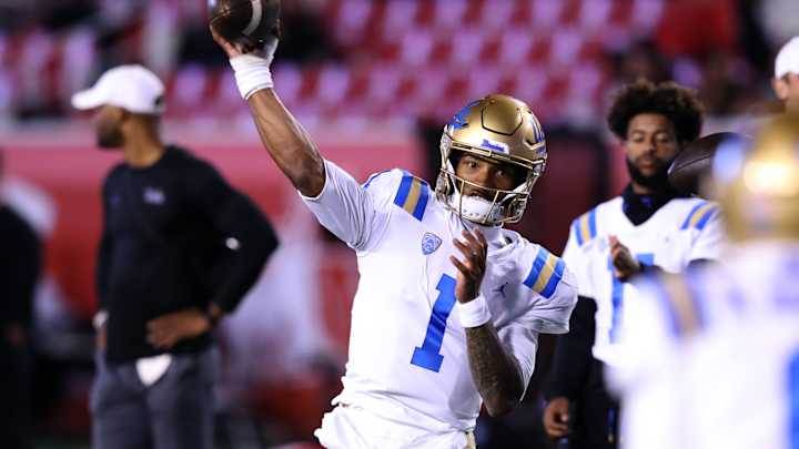UCLA's Dorian Thompson-Robinson Makes Davey O'Brien Award Watch List