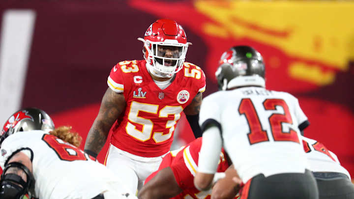 PFF Links Broncos to Free Agent LB Anthony Hitchens PFF Links Broncos to Free Agent LB Anthony Hitchens