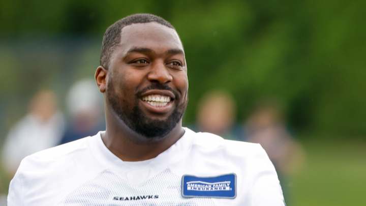 Seahawks DL Shelby Harris Doesn't Like 'Stupid' Guardian Caps