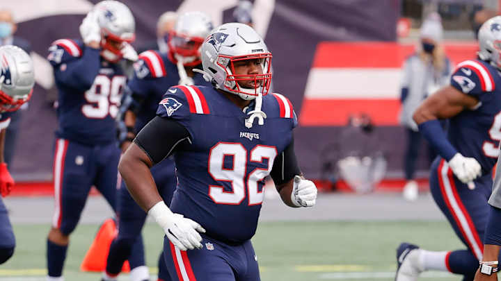 Falcons DL 'Has a Shot' to Help Pass Rush, Says Coach Arthur Smith