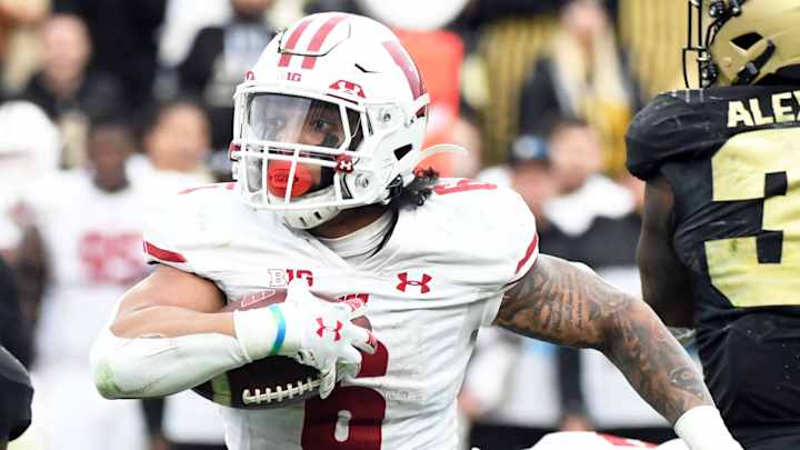 Wisconsin RBs Mellusi and Allen make the Doak Walker Watch List