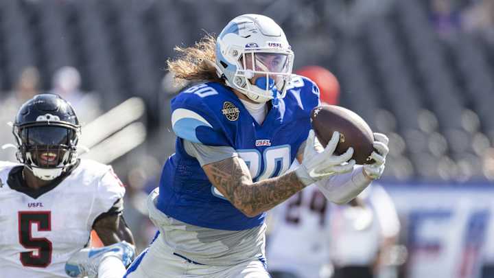 Packers Sign Tight End Sal Cannella