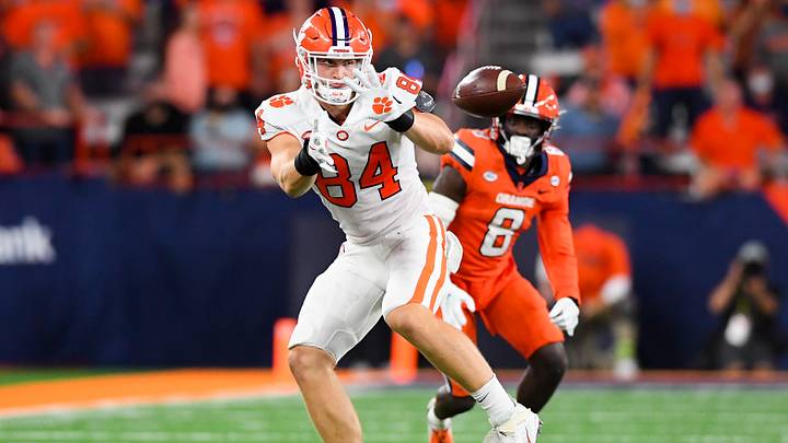 Fact or Fiction: Clemson Doesn't Use the Tight End Fact or Fiction: Clemson Doesn't Use the Tight End