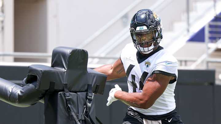 Jaguars' Bob Sutton Recalls First Impressions of Travon Walker