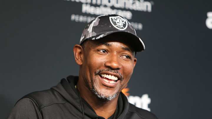 Las Vegas Raiders DC Patrick Graham on the Silver and Black Defense